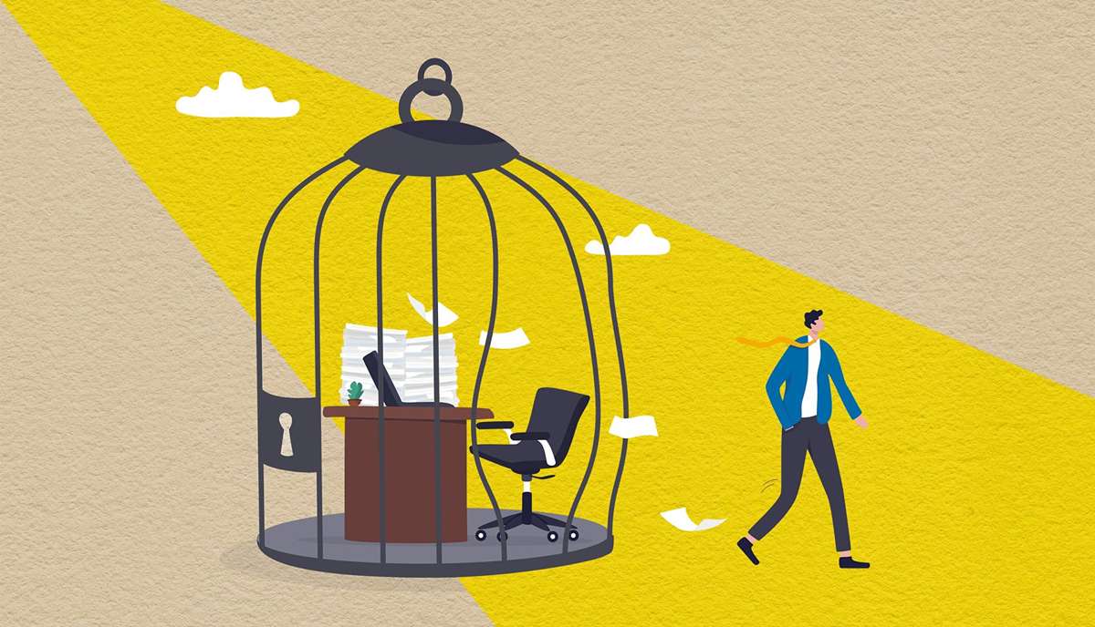 بازنشستگی و از کار افتادگی در قانون تأمین اجتماعی چیست؟