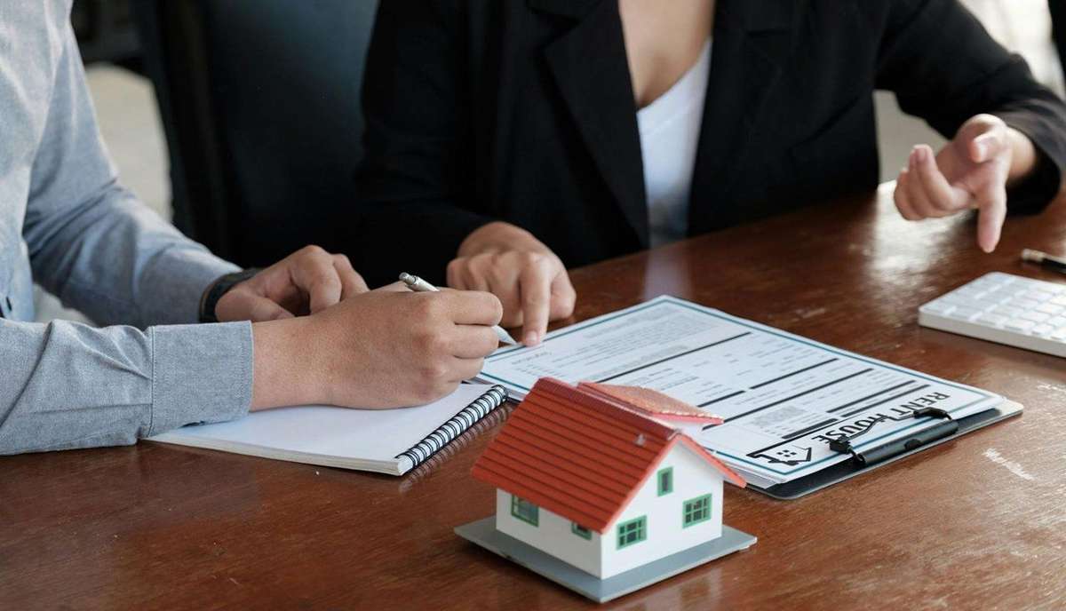 سوالات-متداول-درباره-مالیات-بر-ارث-ملک-مسکونی