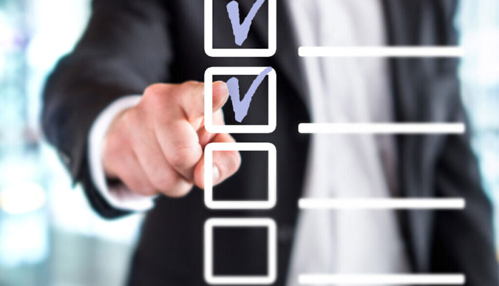 چک لیست حقوقی